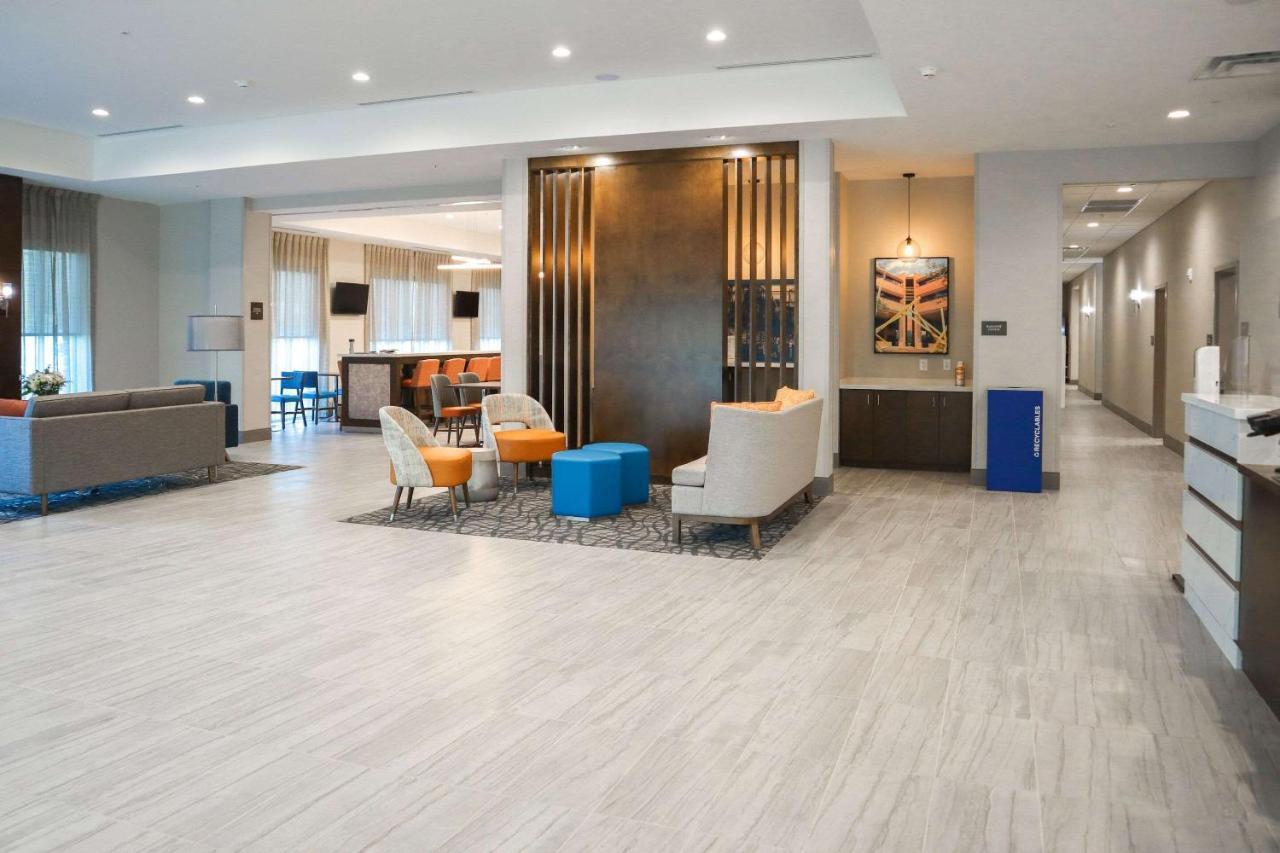 Comfort Suites Gainesville Near University Bagian luar foto
