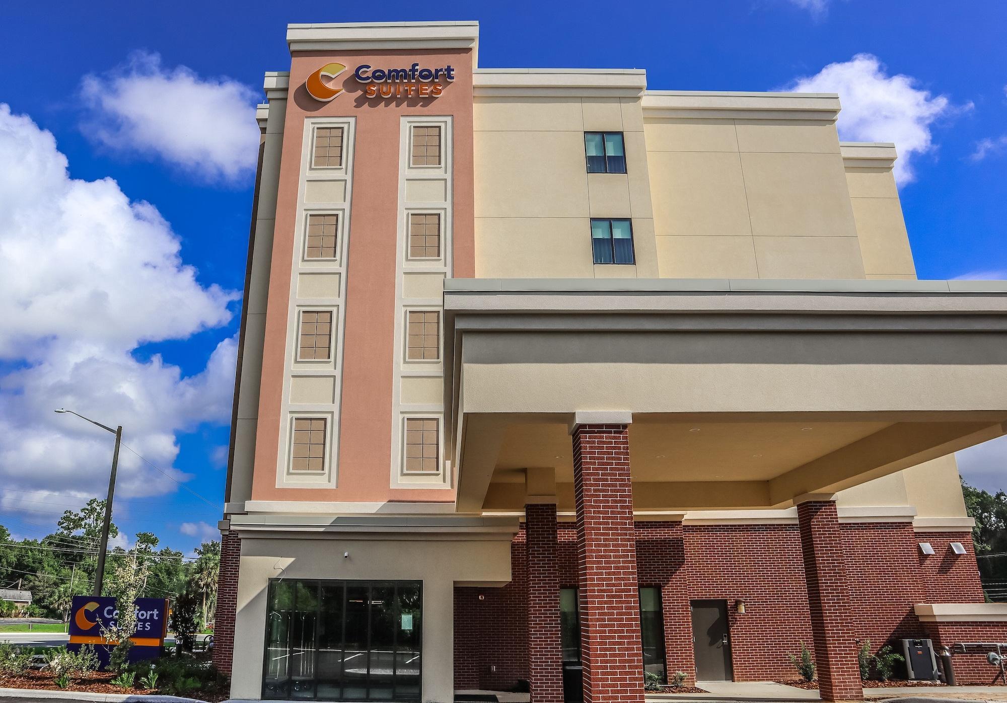 Comfort Suites Gainesville Near University Bagian luar foto